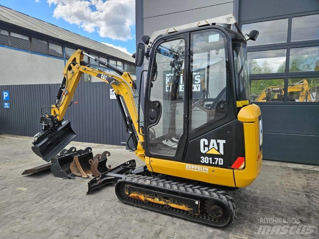CAT 301.7 D ミニ油圧ショベル 7t以下（ミニユンボ・ミニディガー）