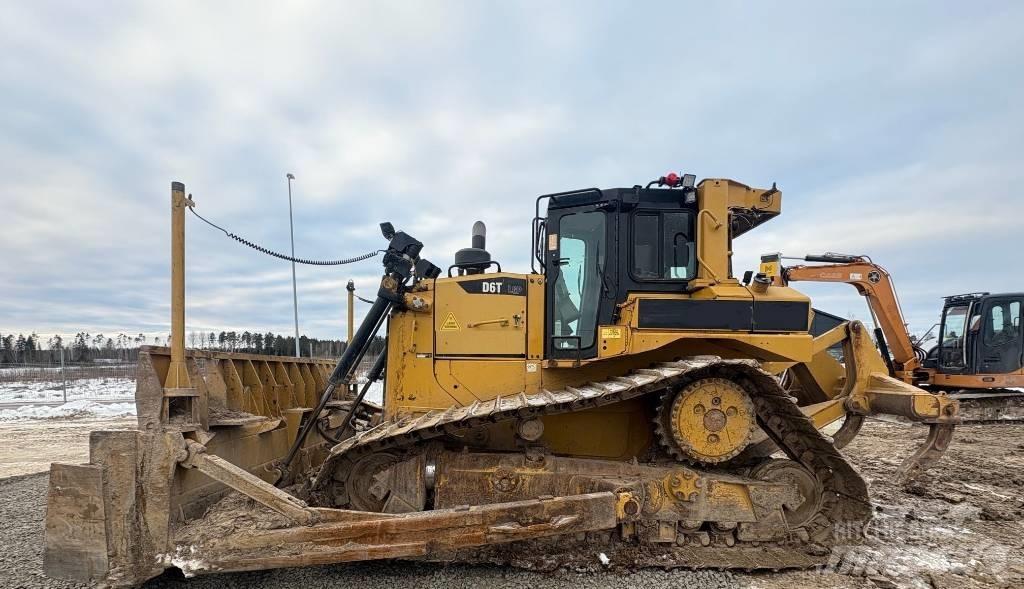CAT D 6 T LGP ブルドーザー