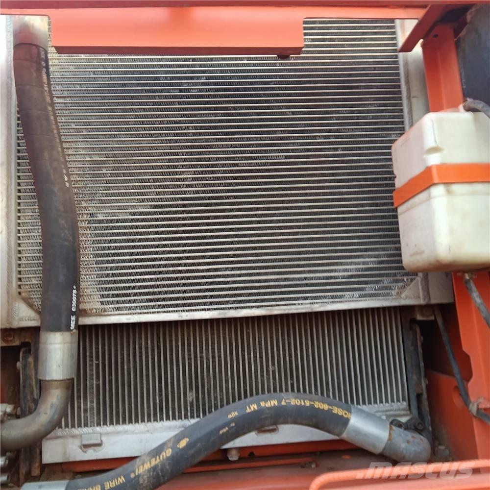 Doosan DH300LC-7 大型油圧ショベル12t以上（パワーショベル・ユンボ）