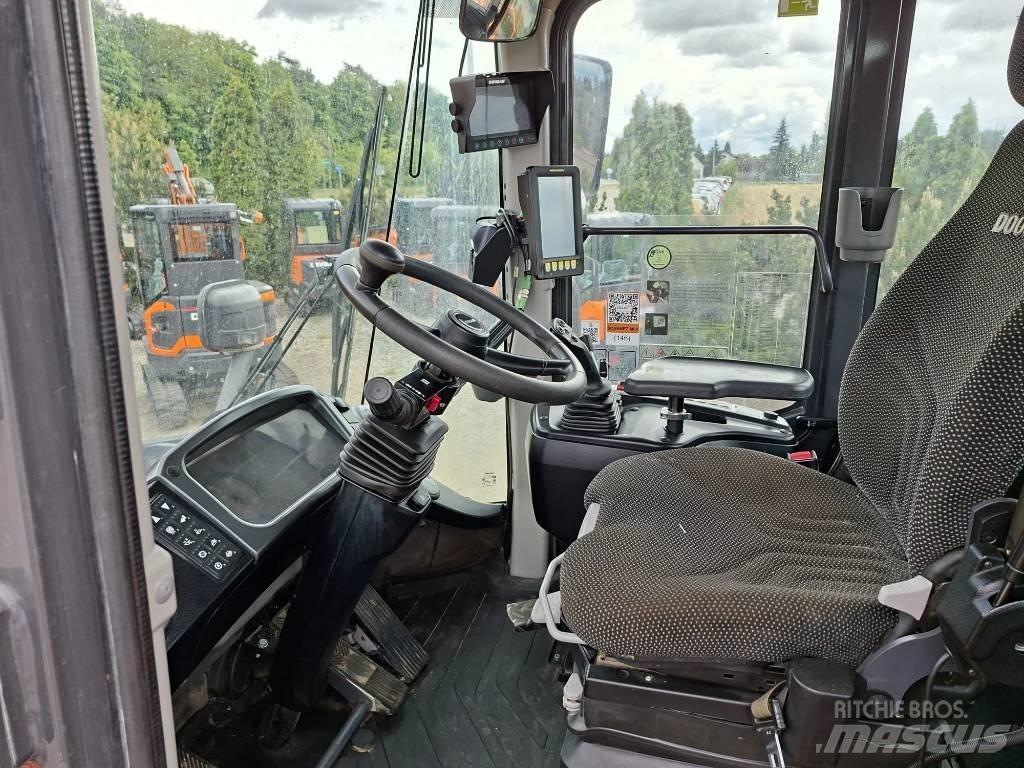 Doosan DL 420-5 ホイールローダー・タイヤショベル