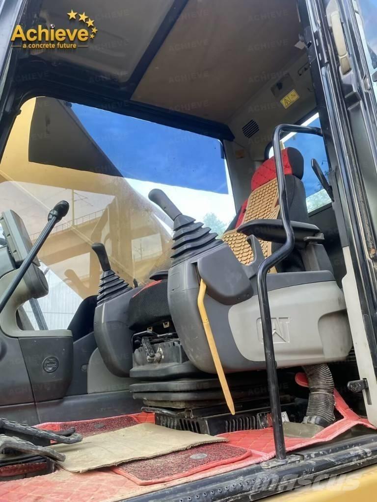 CAT 336D2 大型油圧ショベル12t以上（パワーショベル・ユンボ）