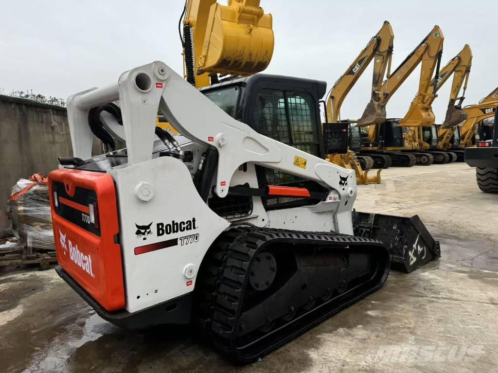 Bobcat T 770 クローラーローダー