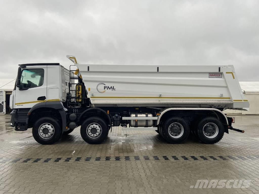 Mercedes-Benz 4143 ダンプ