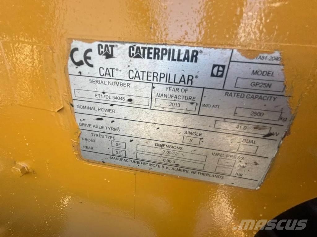 CAT GP25N Heftruck LPGフォークリフト