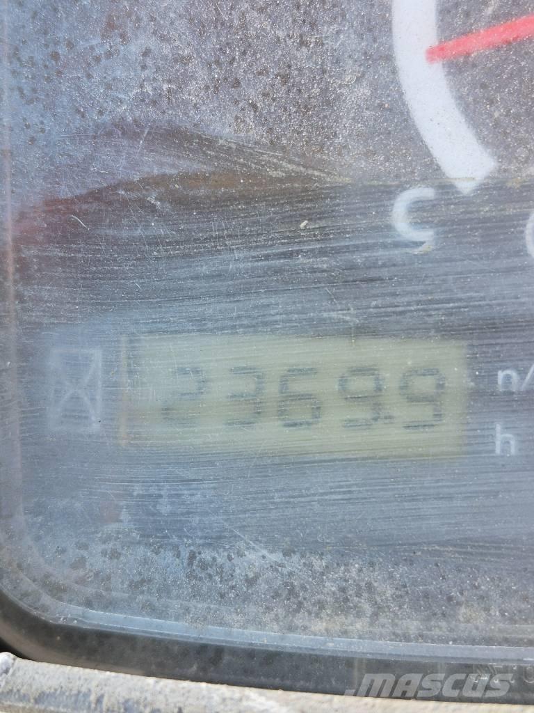 Kubota U 17 ミニ油圧ショベル 7t以下（ミニユンボ・ミニディガー）