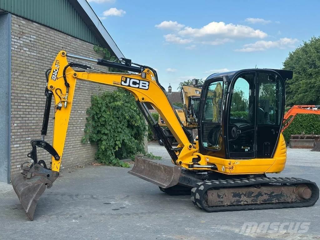 JCB 8045 ZTS ミニ油圧ショベル 7t以下（ミニユンボ・ミニディガー）