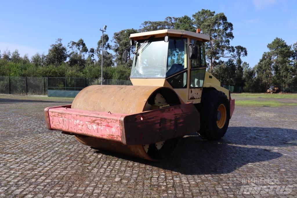 Dynapac CA 602 D 振動ローラ