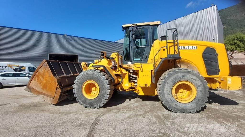 Hyundai HL 960 ホイールローダー・タイヤショベル