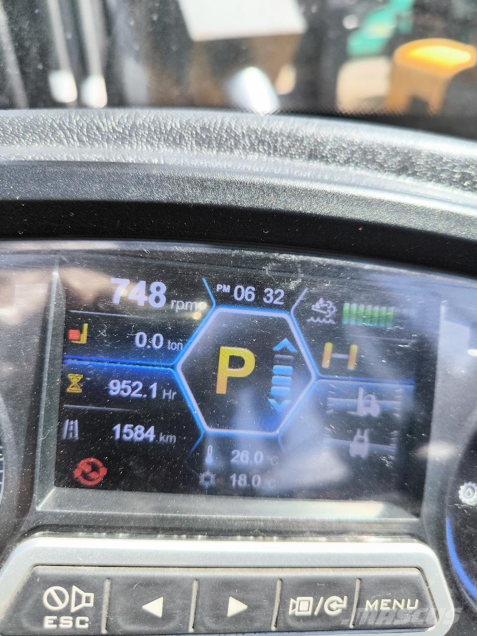 Hyundai 160D-9L トラック積載用フォークリフト