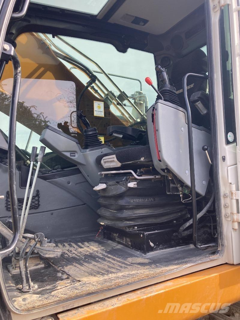 Liebherr R926 大型油圧ショベル12t以上（パワーショベル・ユンボ）