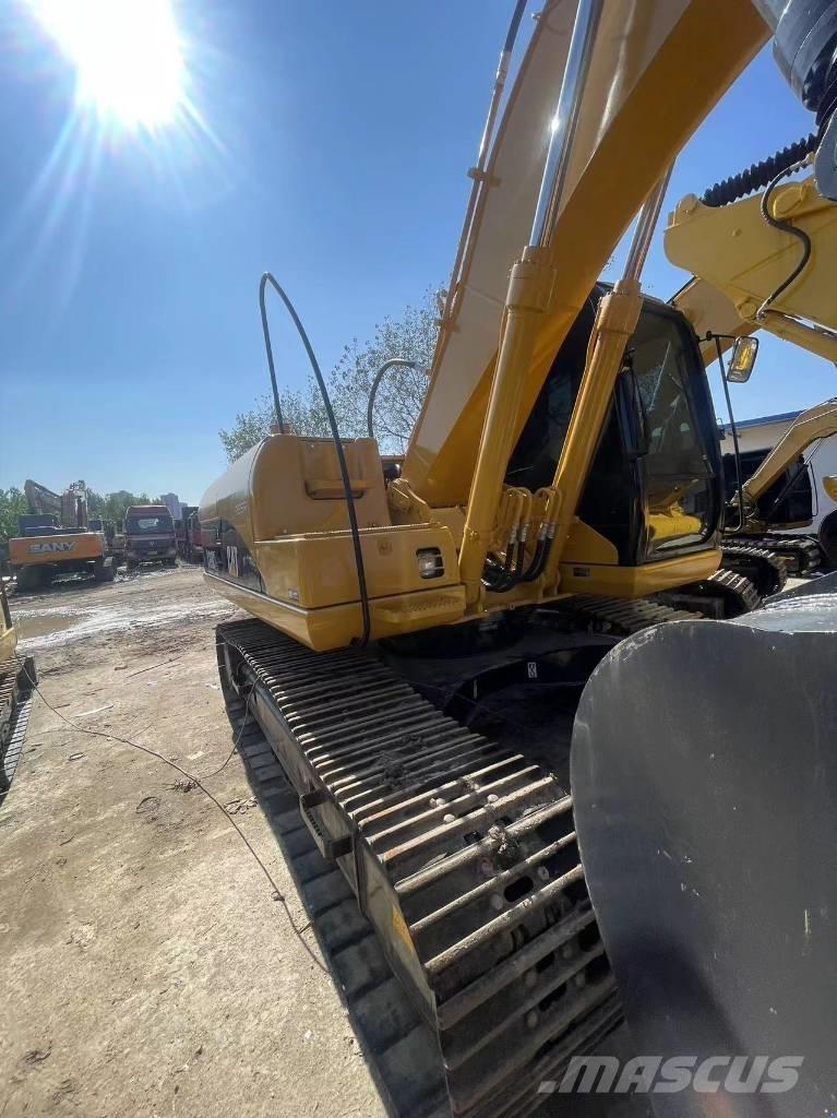 CAT 320 C 大型油圧ショベル12t以上（パワーショベル・ユンボ）