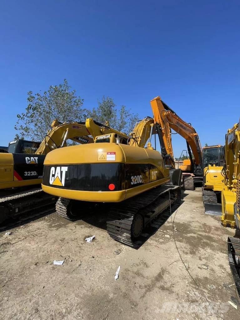 CAT 320 C 大型油圧ショベル12t以上（パワーショベル・ユンボ）