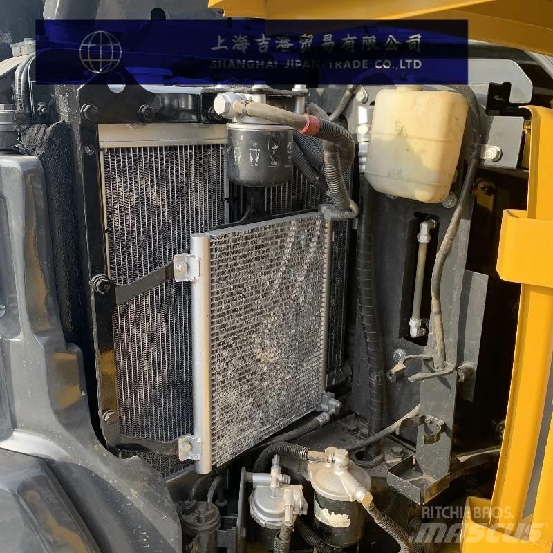 Komatsu PC 55 MR ミニ油圧ショベル 7t以下（ミニユンボ・ミニディガー）