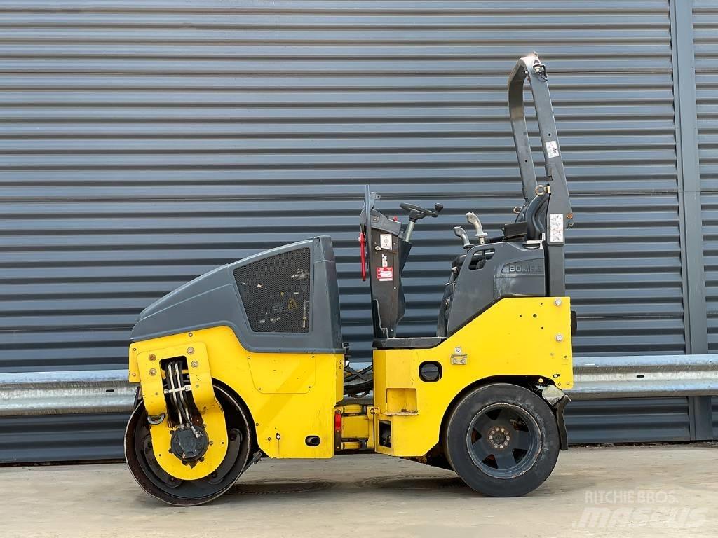 Bomag BW 100 AC-5 コンバインドローラ