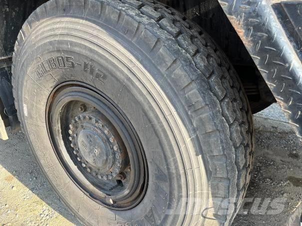 Tadano TR 350 M-2 ラフテレーンクレーン