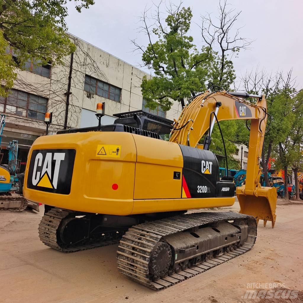 CAT 320 D2L 大型油圧ショベル12t以上（パワーショベル・ユンボ）
