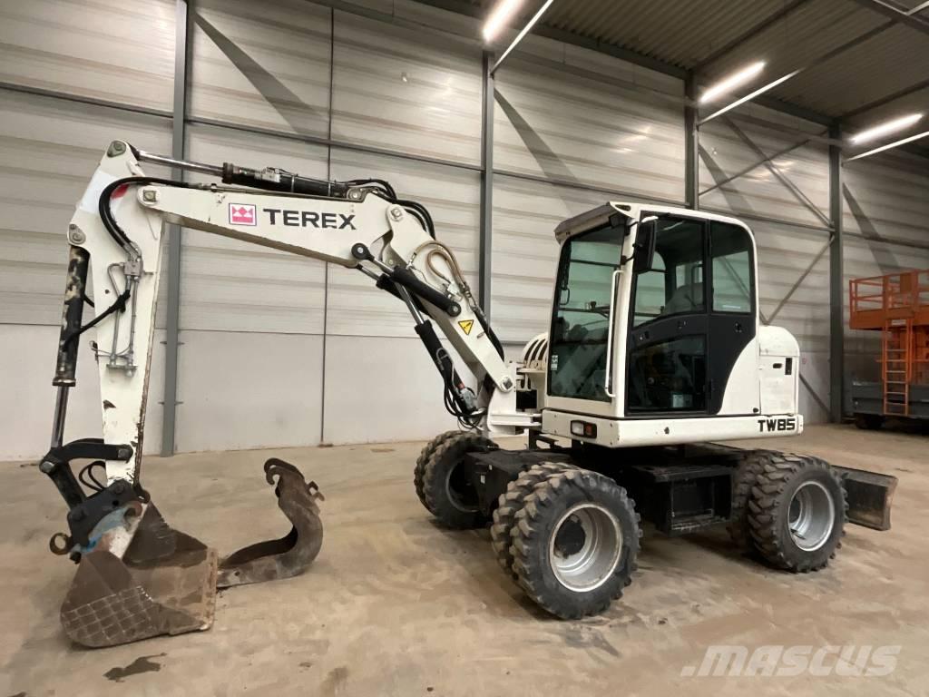 Terex TW 85 ホイール式油圧ショベル（パワーショベル・ユンボ・バックホー）