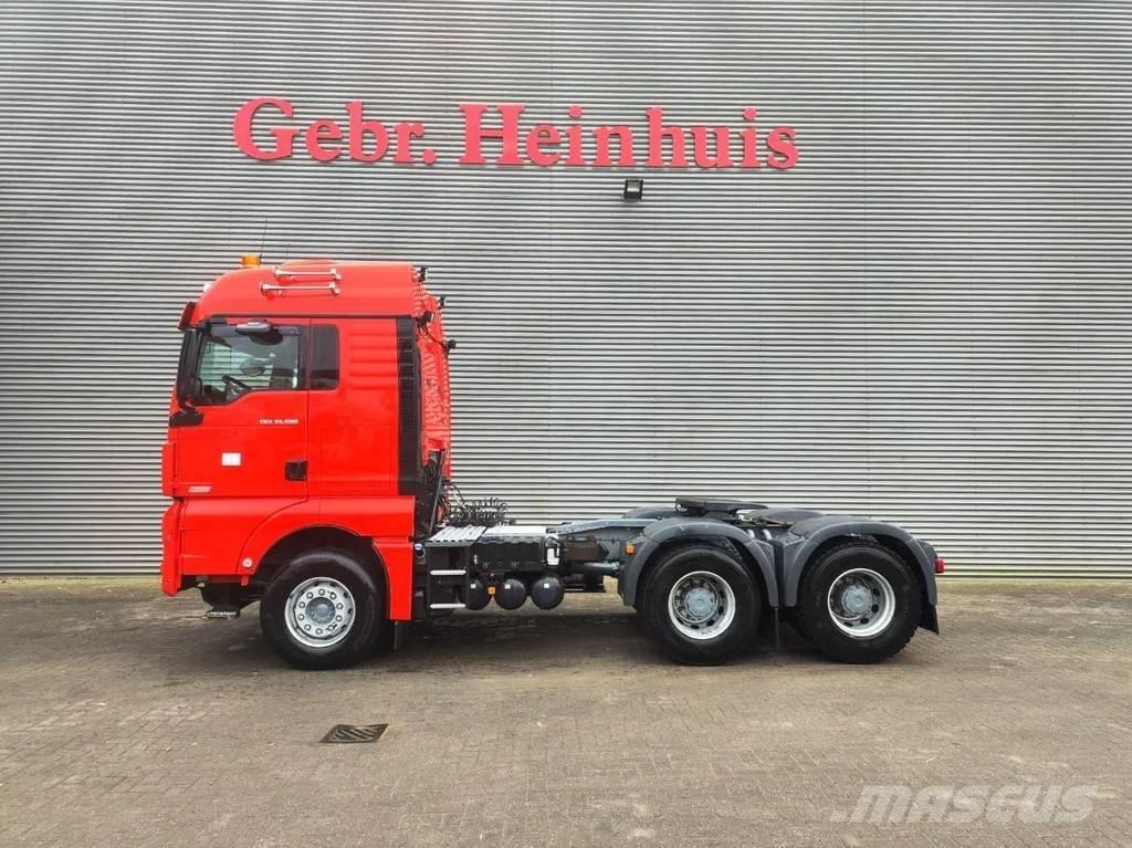 MAN TGX 33.580 6x4 中古トラクターヘッド | トレーラーヘッド
