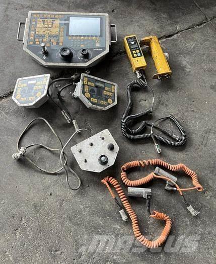 Volvo P 7820C アスファルトフィニッシャ