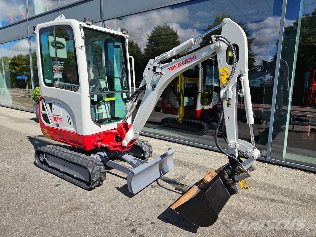 Takeuchi TB 216 ミニ油圧ショベル 7t以下（ミニユンボ・ミニディガー）