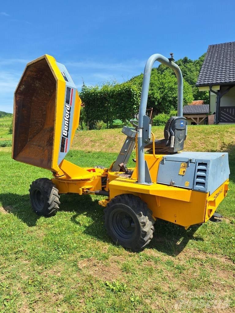 Benford 2000 DR アーティキュレート式ダンプトラック
