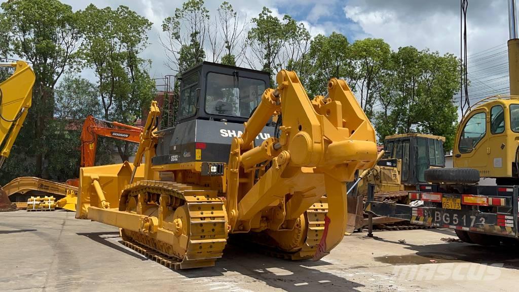 Shantui SD 32 D ブルドーザー