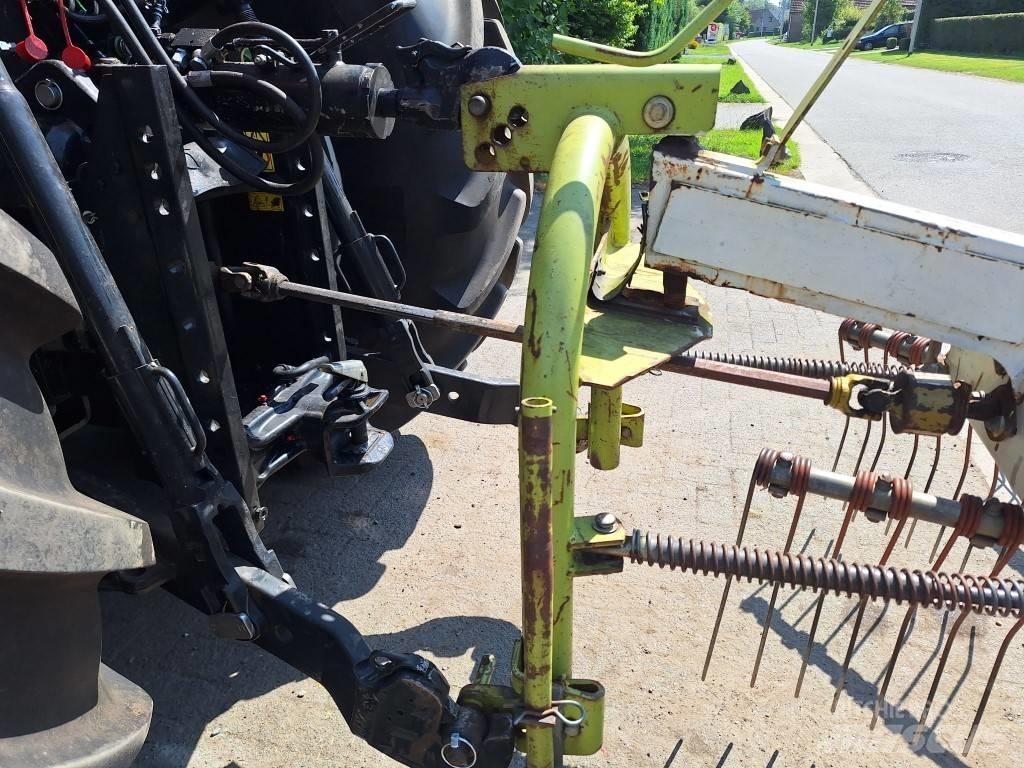 CLAAS Liner 390 S ウィンドローア/レーキ