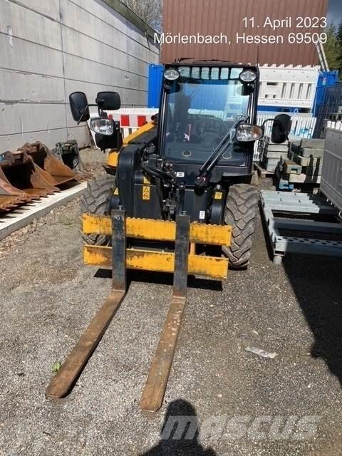 JCB 516-40 テレスコーピックハンドラー