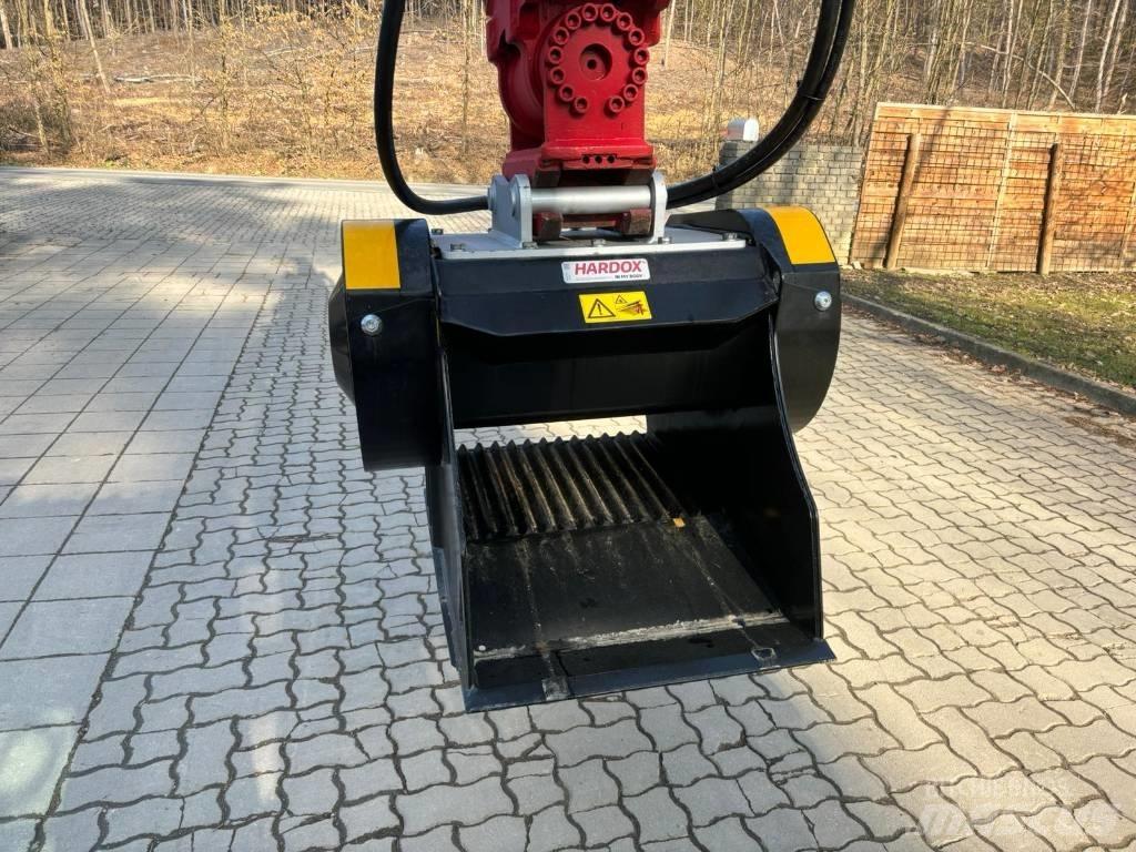MB Crusher C 50 S4 バケットクラッシャー