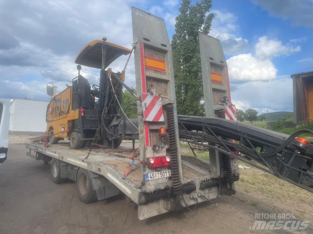 Wirtgen DC50 アスファルトスピリッティングマシーン