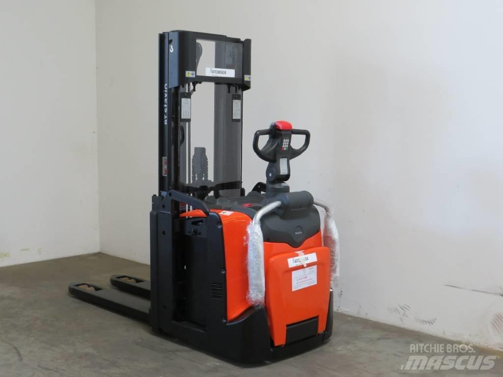 BT SPE 120 L GB ウォーキンフォークリフト