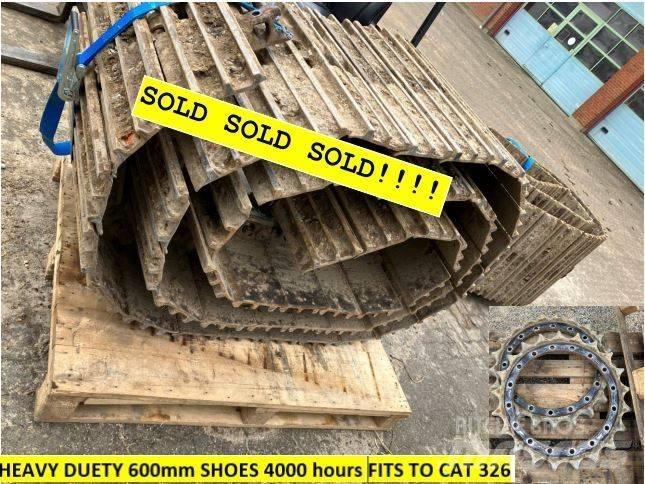 CAT 326 大型油圧ショベル12t以上（パワーショベル・ユンボ）