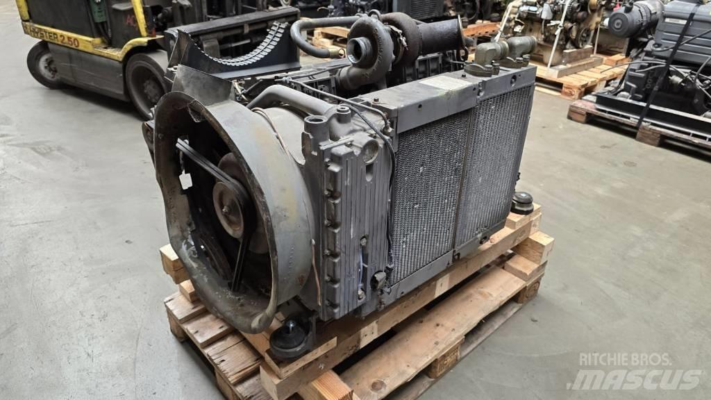 Deutz BF6M1012 エンジン