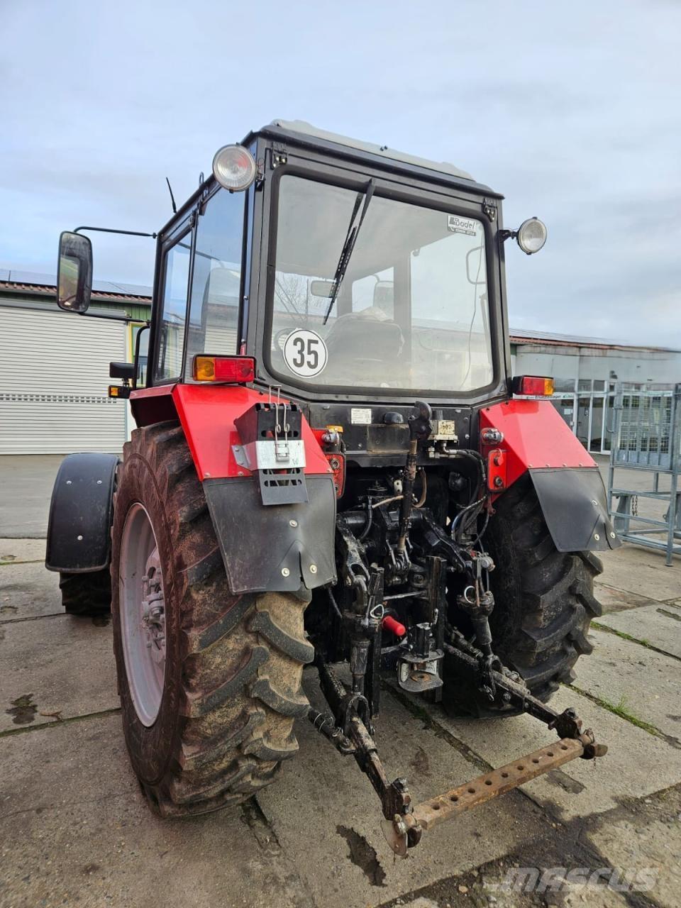 Belarus MTS 1025.2 トラクター