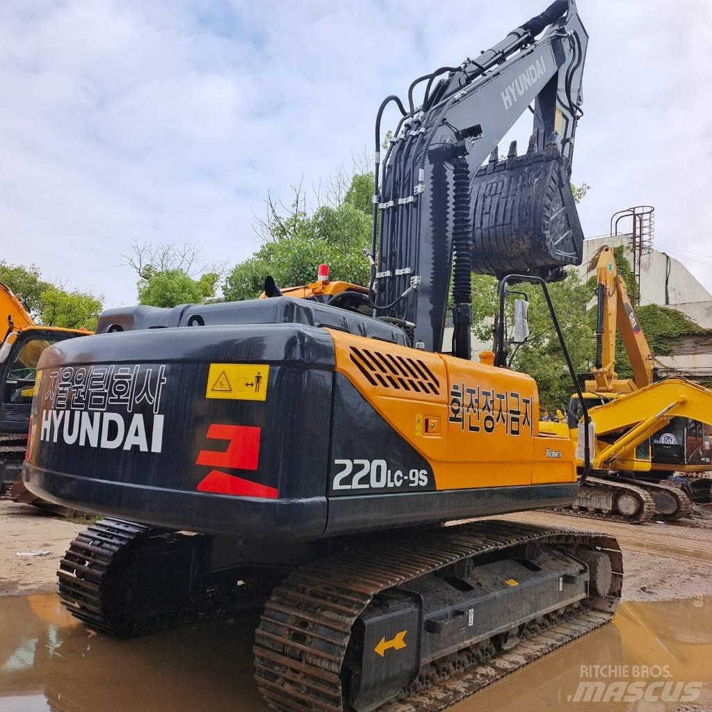 Hyundai 220lc-9s 大型油圧ショベル12t以上（パワーショベル・ユンボ）