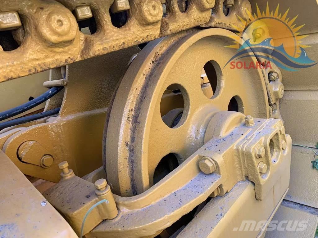 CAT D 5 K ブルドーザー