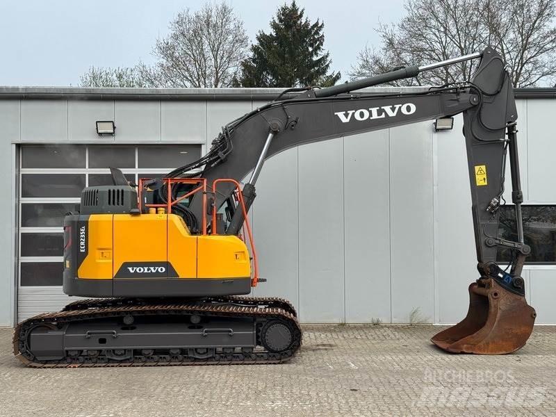 Volvo ECR 235 EL 大型油圧ショベル12t以上（パワーショベル・ユンボ）