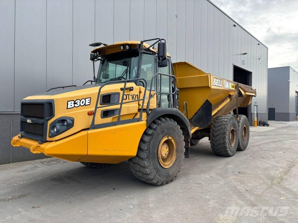 Bell B 30 E アーティキュレート式ダンプトラック