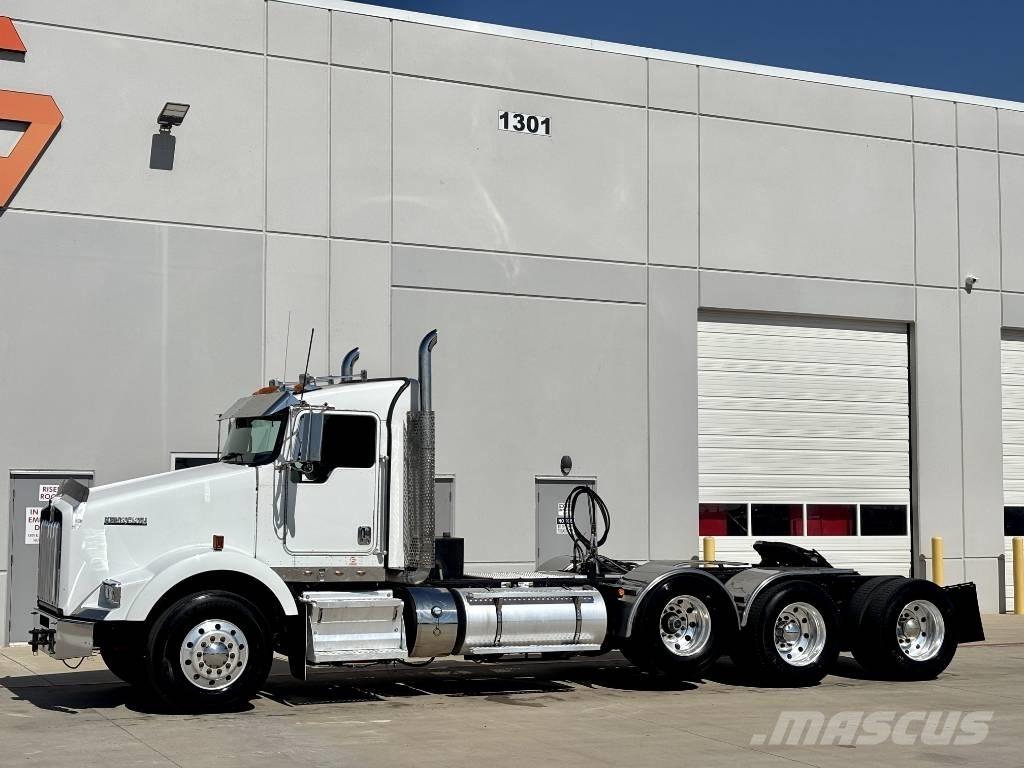 Kenworth T 800 中古トラクターヘッド | トレーラーヘッド
