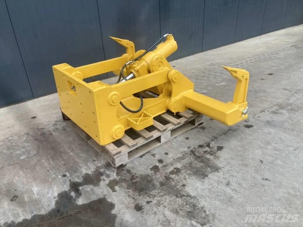 Komatsu D51 スカリファイヤ