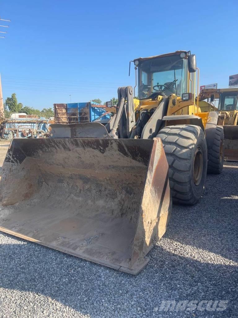 Volvo L 120 E ホイールローダー・タイヤショベル