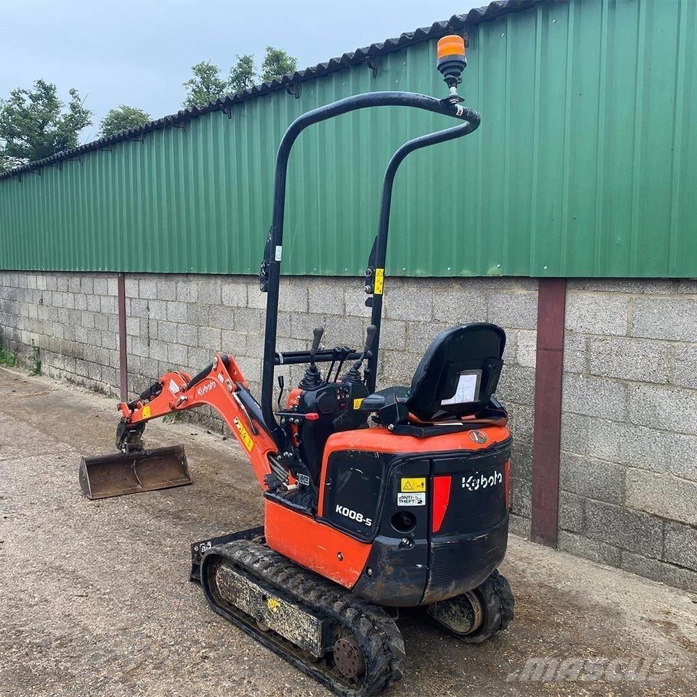 Kubota K 008-5 ミニ油圧ショベル 7t以下（ミニユンボ・ミニディガー）