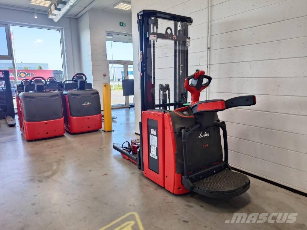 Linde L14APi/1173 自走式スタッカー