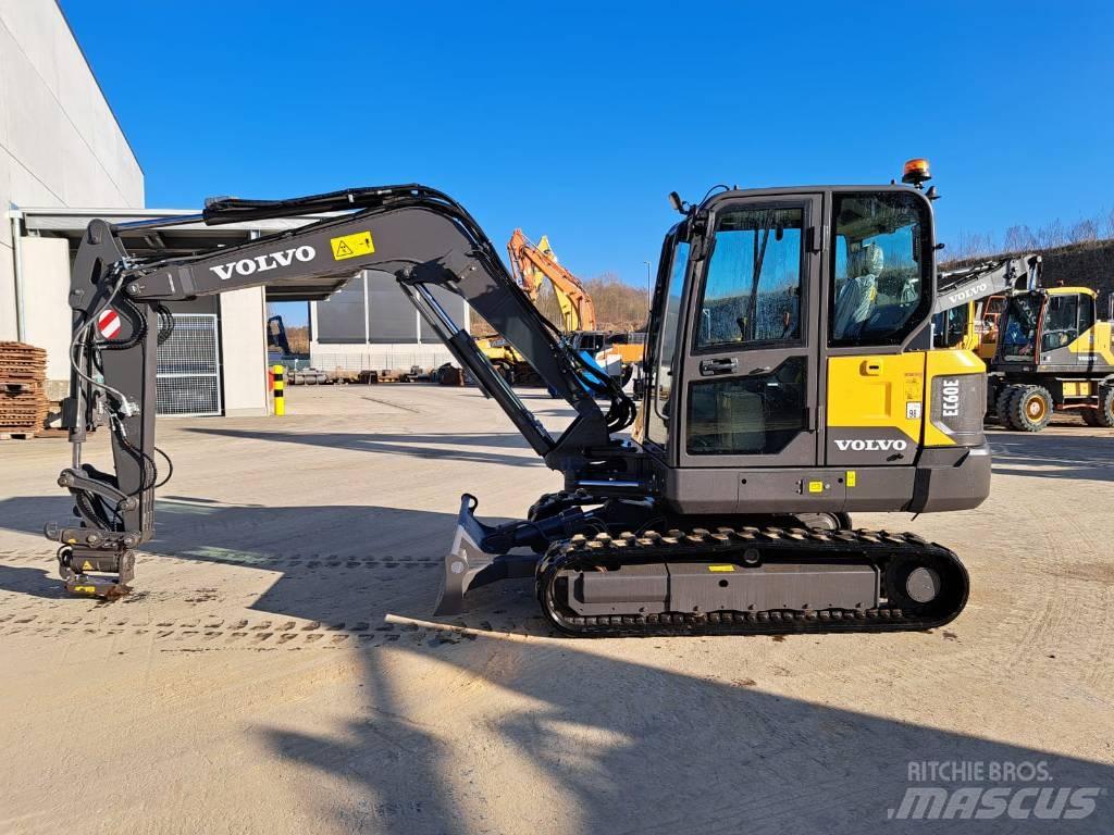 Volvo EC 60 E ミニ油圧ショベル 7t以下（ミニユンボ・ミニディガー）