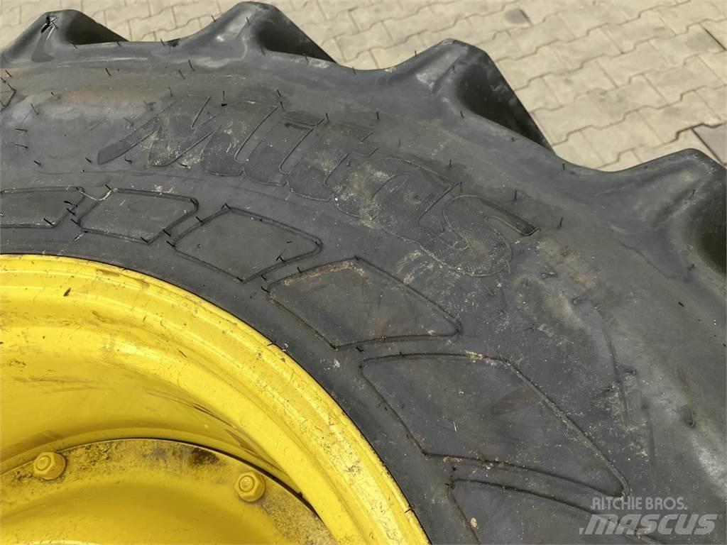 Mitas 540/65R28 タイヤ、ホイル、リム