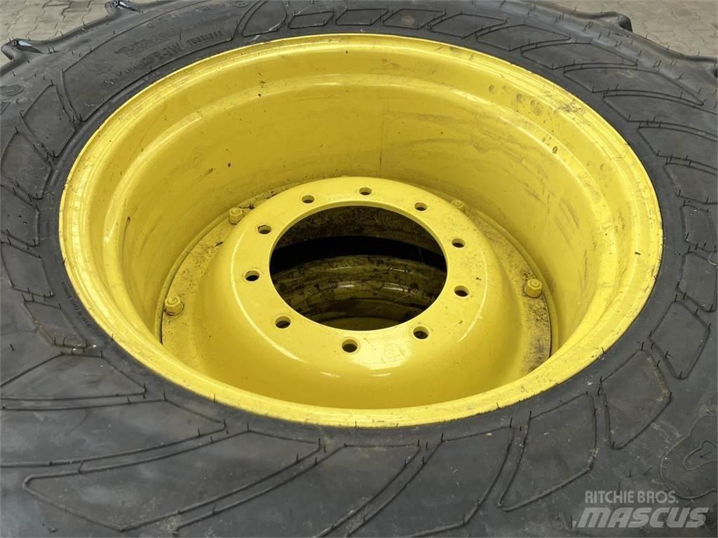 Mitas 540/65R28 タイヤ、ホイル、リム