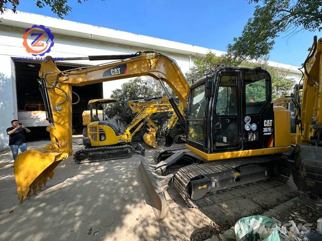 CAT 307 E2 中型油圧ショベル 7ｔ-12ｔ（ユンボ・パワーショベル・バックホー）