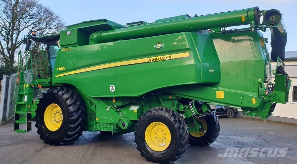 John Deere T 560 i コンバイン