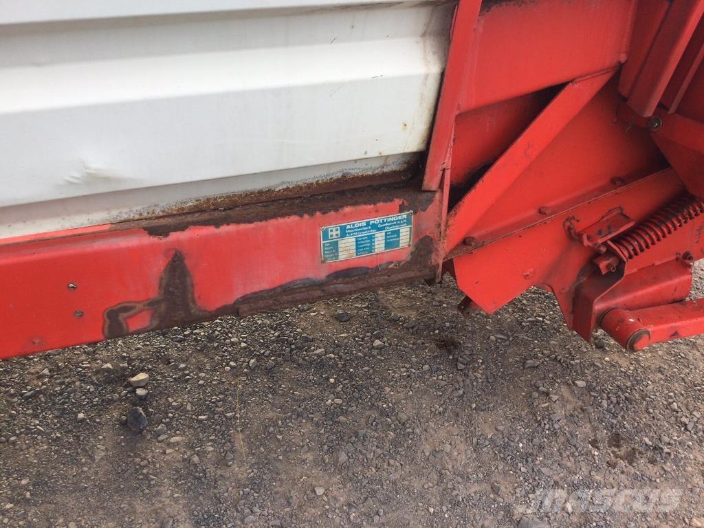 Pöttinger Lw 21 グレイン・カート