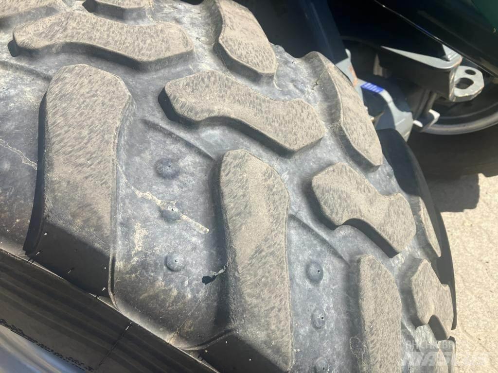 Kramer 37.8L ホイールローダー・タイヤショベル